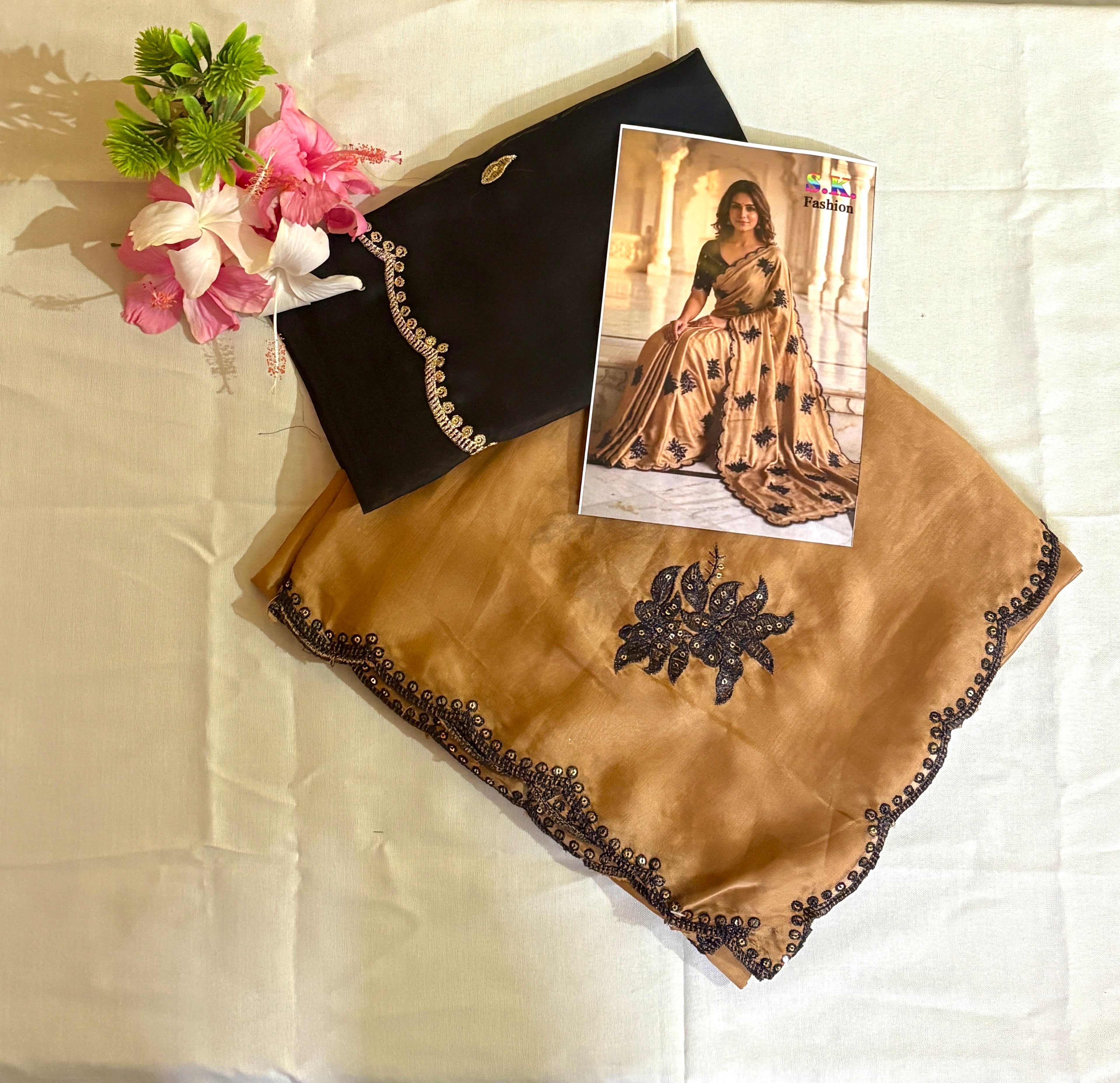 Muted Copper Shimmer Saree with Scalloped Black Border